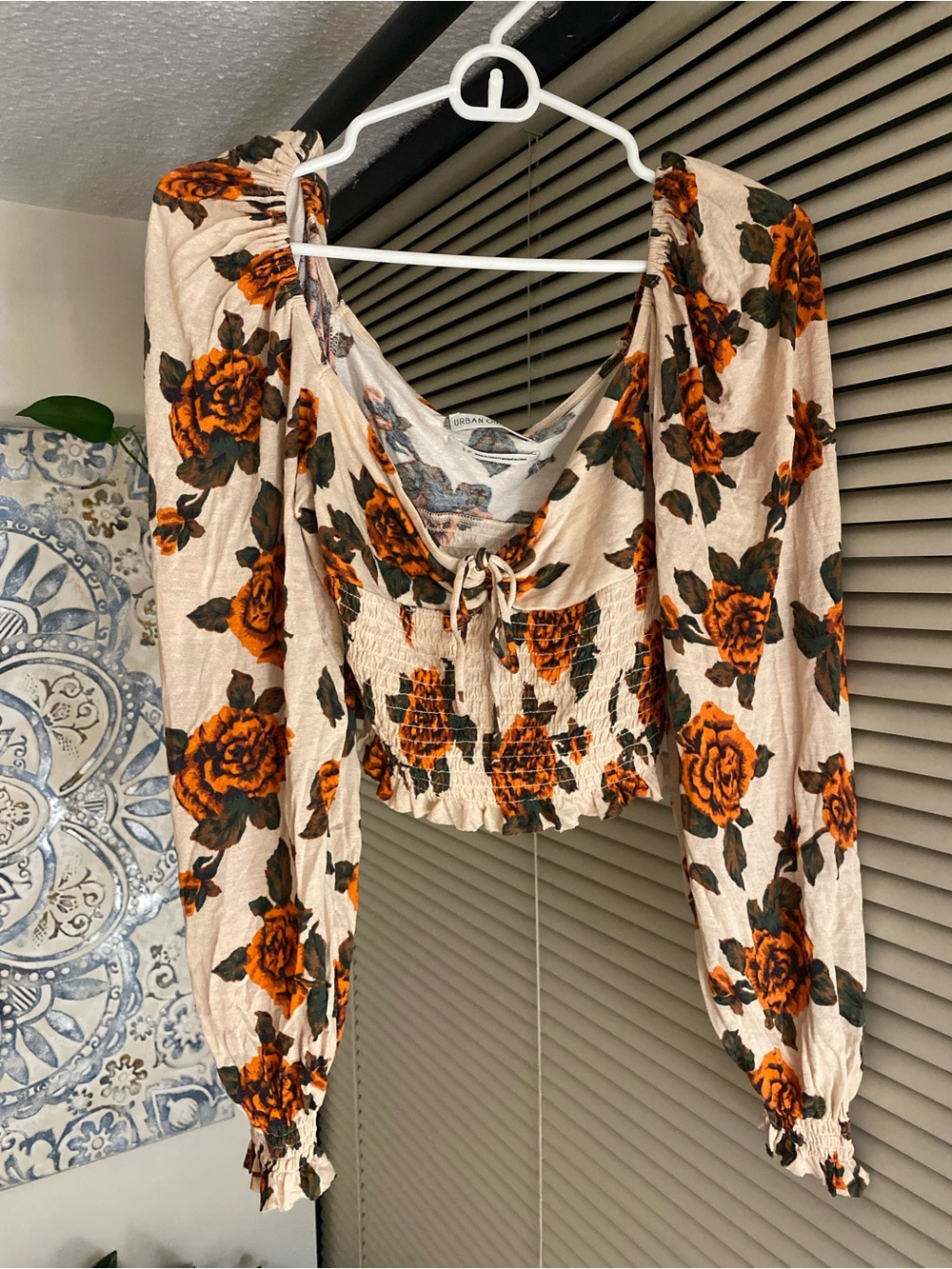 Like-new Urban Outfitters Cream Crop Top with Orange Rose Print